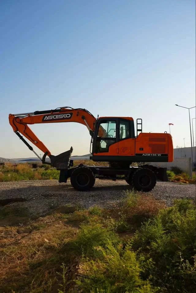 ASCESCO AZM-150W wheel excavator at the jobsite